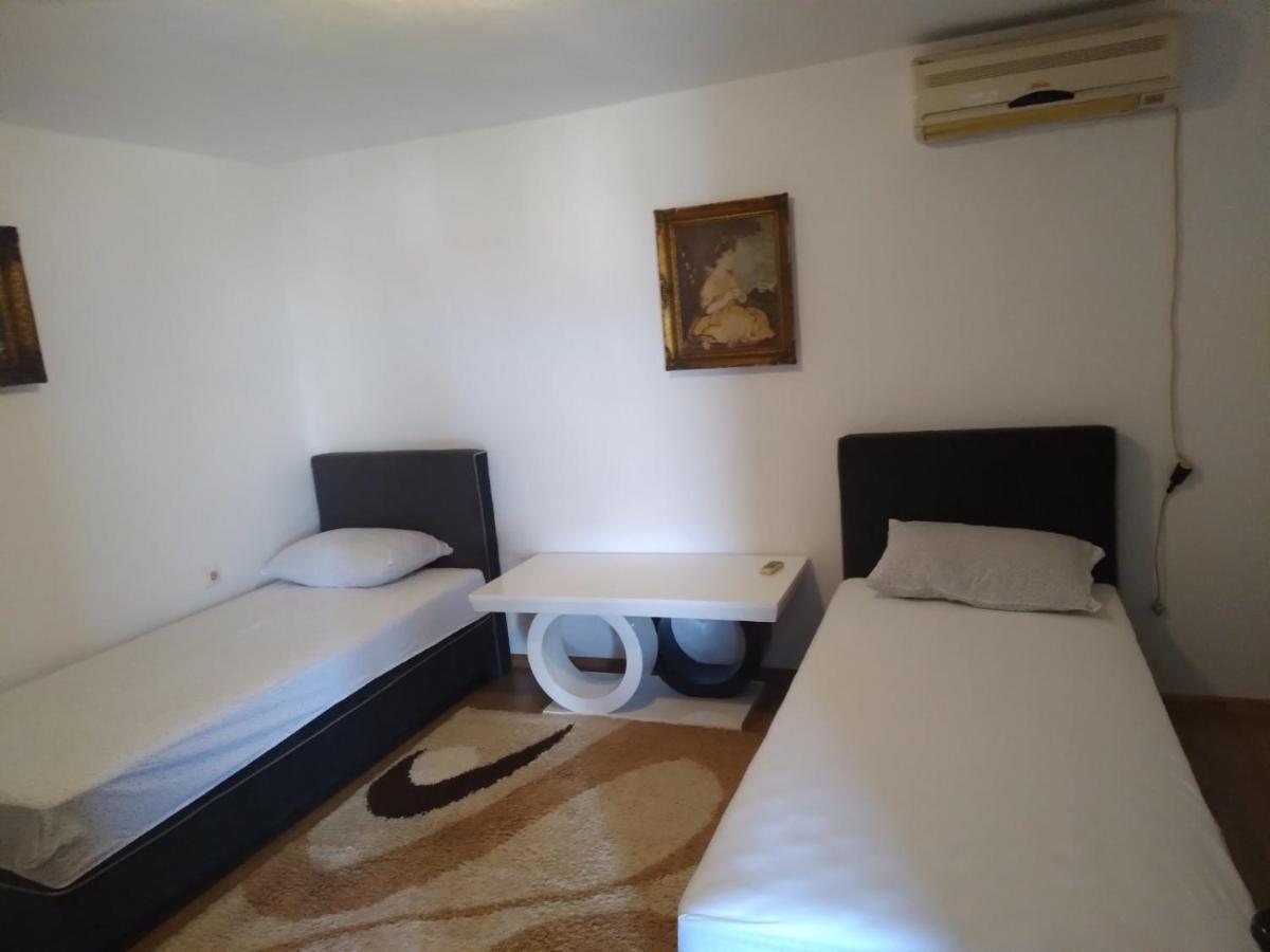 Apartmani Ruza Podgorica Zewnętrze zdjęcie
